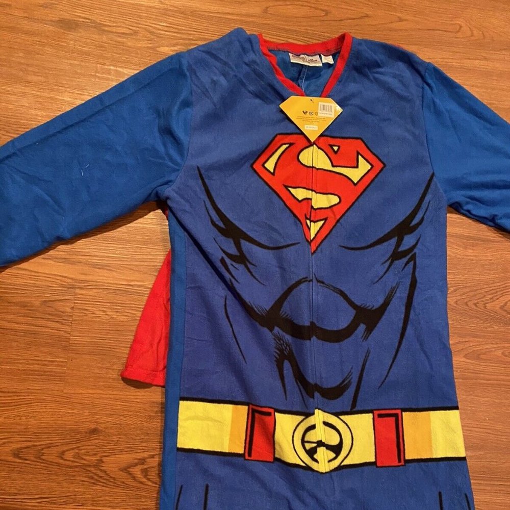 DC Comics Superman Muscle Adult Costume Union Suit with Cape medium